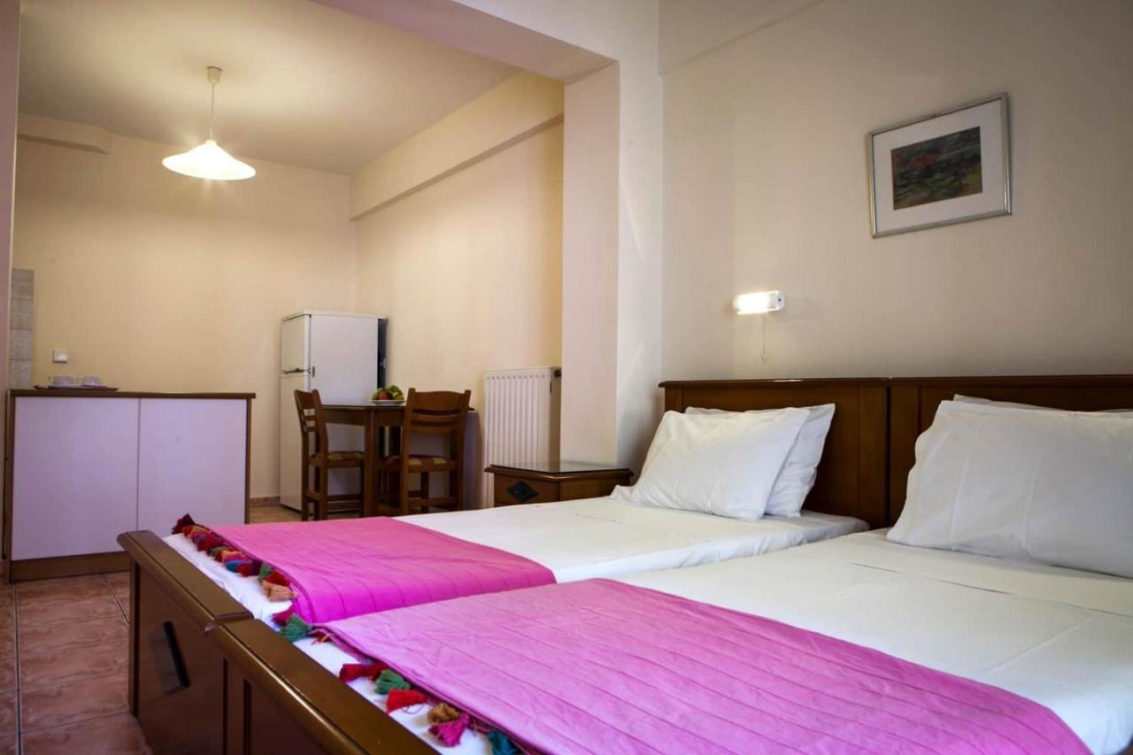 Rouchotas Studios By Viktor 1Rst Floor Argostoli  Buitenkant foto